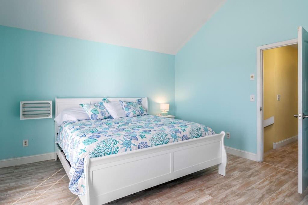 הוילה אואק איילנד Pool Haven Ocean View מראה חיצוני תמונה