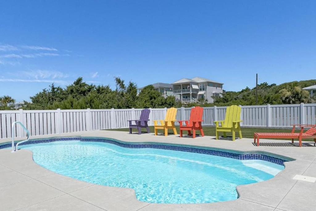 הוילה אואק איילנד Pool Haven Ocean View מראה חיצוני תמונה