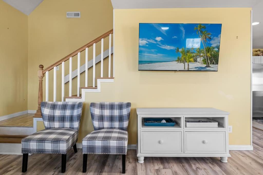 הוילה אואק איילנד Pool Haven Ocean View מראה חיצוני תמונה